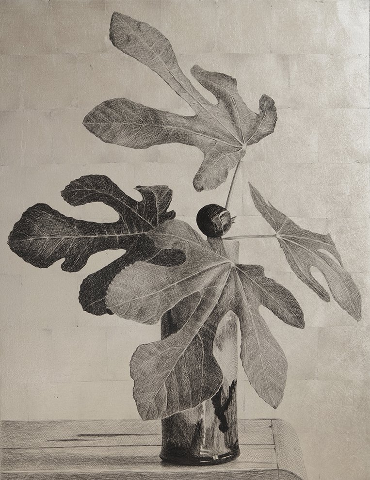 <p>Figuier et vase d&#x27;Héloïse Bariol<br/>2023, or blanc, 70 x 55 x 2 cm</p>